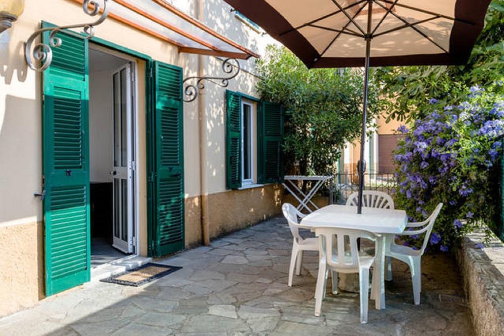 Varazze Apartment Стая снимка